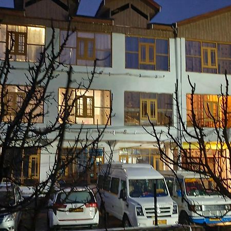 Hotel Gulmarg Residency, Kunzer Gulmarg Extérieur photo